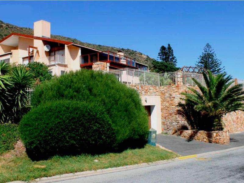 10 Bedroom Property for Sale in Fish Hoek Western Cape